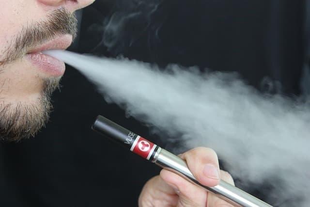 Cigarrillo Electrónico Marcas entdecken und die besten Auswahlmöglichkeiten im E-Zigaretten Shop in der Nähe finden