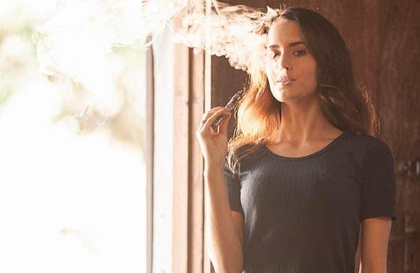 IBvape E Cigs Ratgeber und einweg vapes 20000 züge Vergleich zu Geschmack, Akku und Laufzeit
