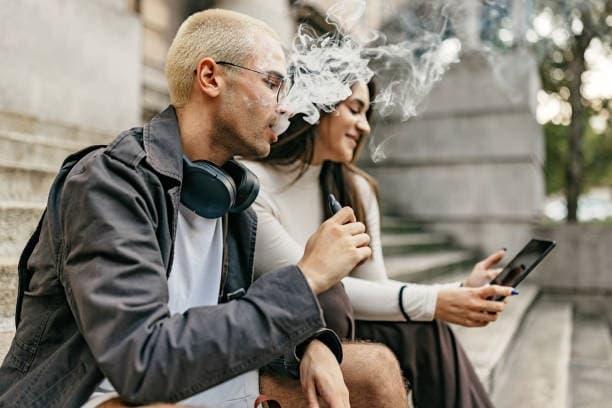 E-Papierosy im Vergleich und E-Zigarette Akku Tipps für langanhaltendes Dampfen